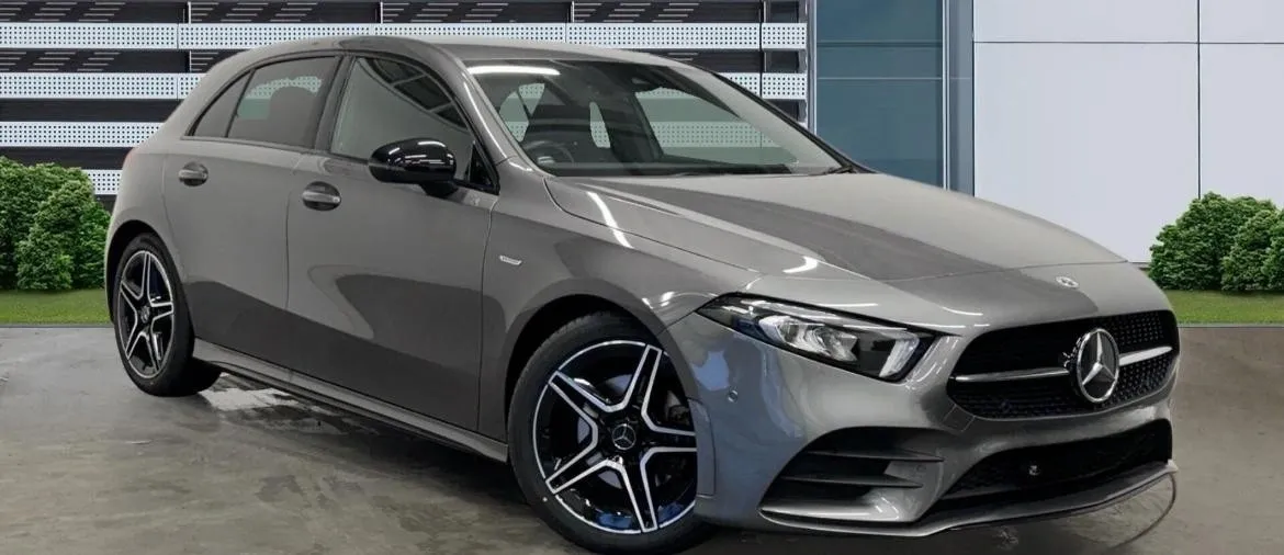 MERCEDES A CLASS A180 AMG LINE PREMIUM 2023