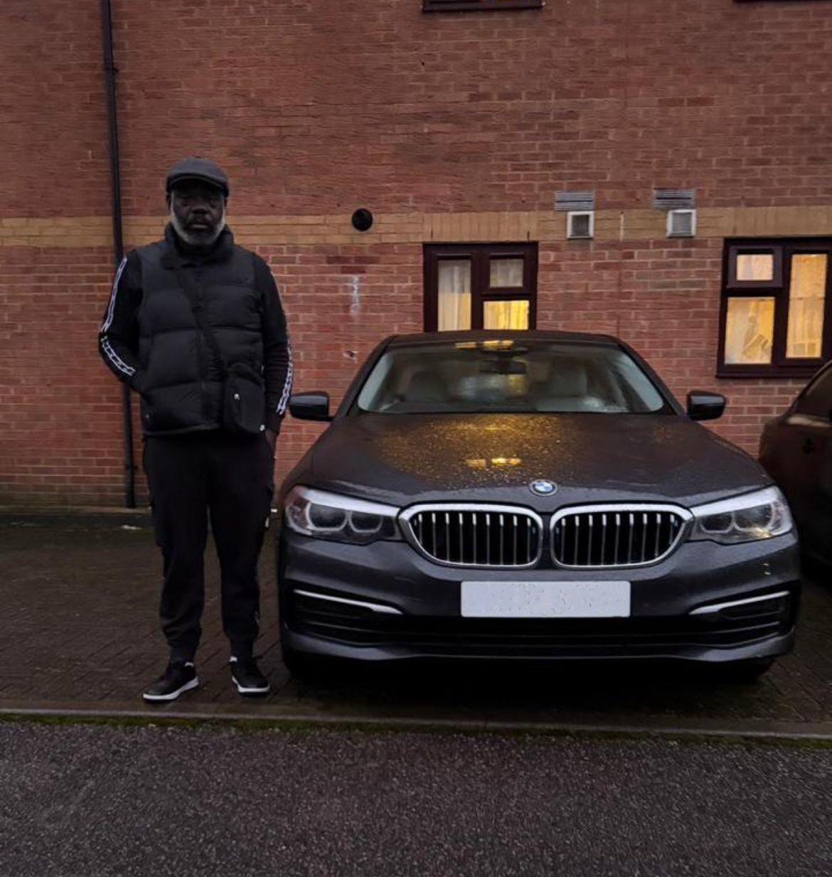 Customer handover with a BMW 5 Series